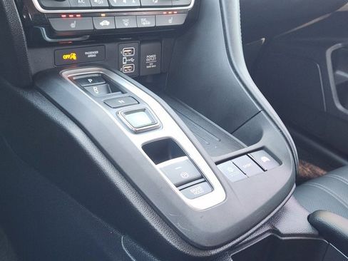 Used 2022 Honda Insight Touring image 19