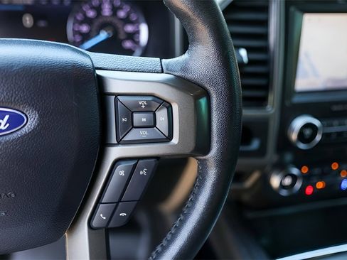 Used 2020 Ford Expedition Max XLT w/ Equipment Group 202A image 16