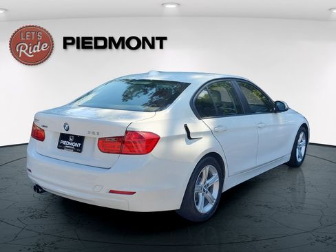 Used 2013 BMW 328i xDrive Sedan AWD/4WD image 5