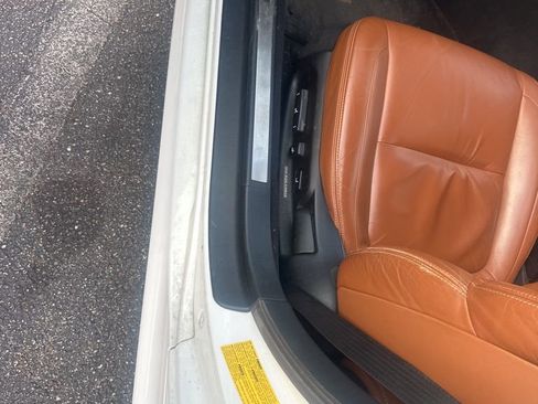 Used 2003 Lexus SC 430 Convertible image 9