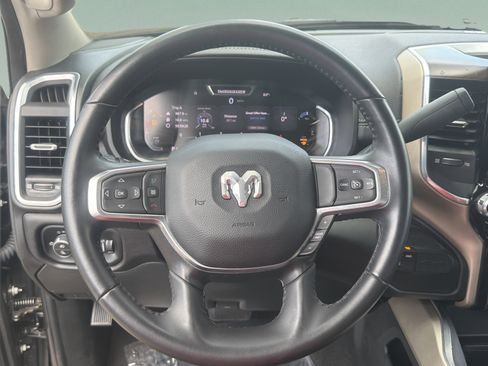 Used 2024 RAM 3500 Laramie AWD/4WD image 11