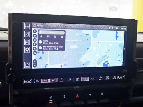 Used 2024 GMC Hummer EV 3X AWD/4WD image 18