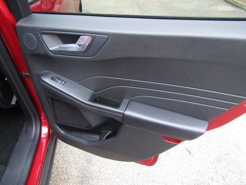 Used 2023 Ford Escape Active w/ Tech Pack #2 image 15