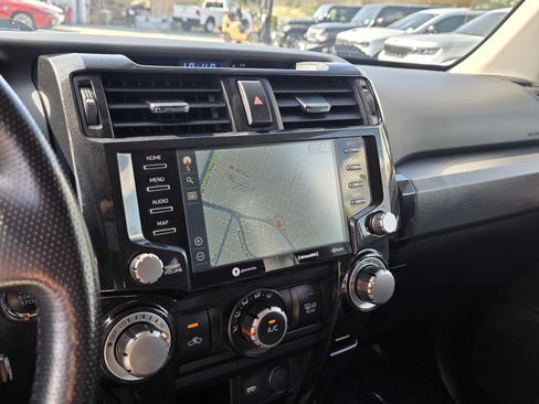 Used 2024 Toyota 4Runner TRD Off-Road Premium image 16