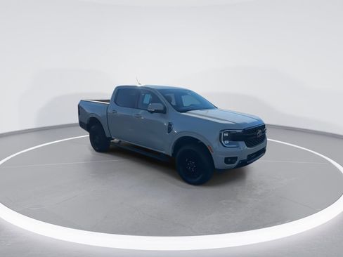 New 2025 Ford Ranger Lariat w/ FX4 Off-Road Package image 2