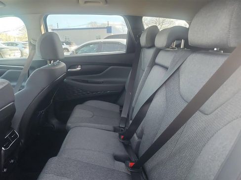 Used 2022 Hyundai Santa Fe SE image 24
