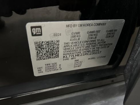 Used 2024 Chevrolet Trax LT FWD image 33