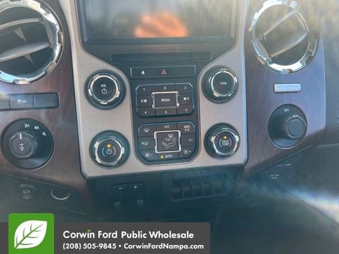 Used 2015 Ford F350 Lariat w/ Lariat Chrome Package AWD/4WD image 13