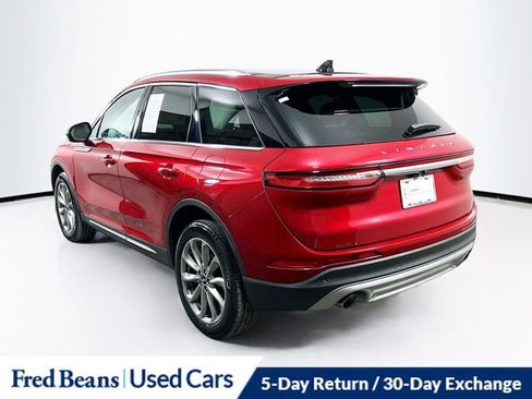 Certified 2022 Lincoln Corsair Standard w/ Premium Package image 5