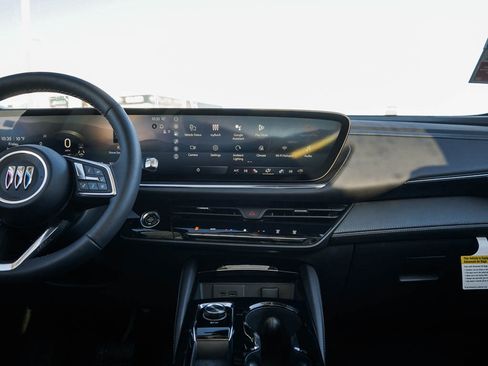 New 2026 Buick Envision Preferred image 16