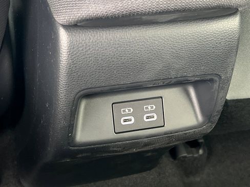 New 2026 Toyota Corolla SE image 15