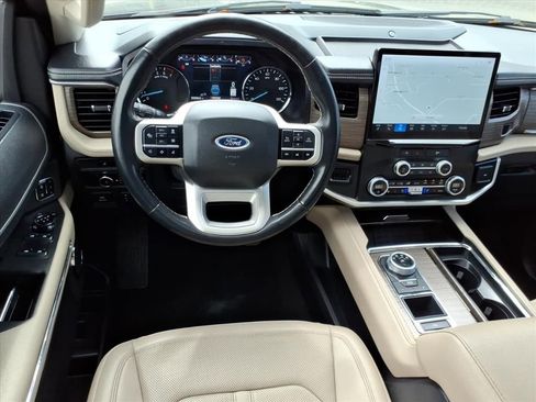 Certified 2024 Ford Expedition Limited image 14