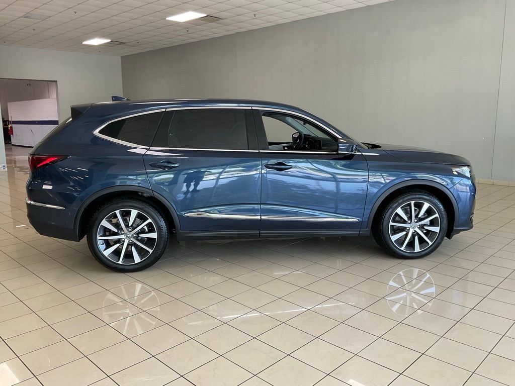 Certified 2026 Acura MDX w/ Technology Package AWD/4WD image 7