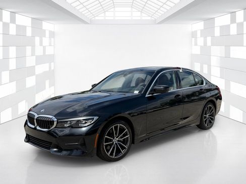 Used 2019 BMW 330i Sedan w/ Driving Assistance Package RWD image 3