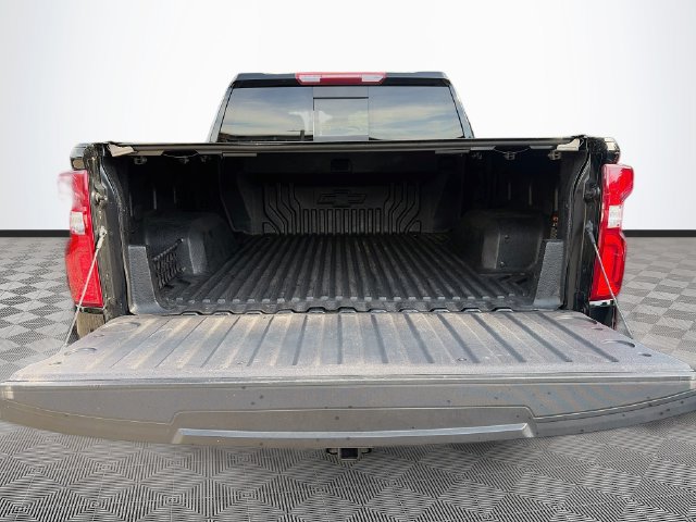 Used 2025 Chevrolet Silverado 1500 LT Trail Boss w/ Convenience Package II AWD/4WD image 38