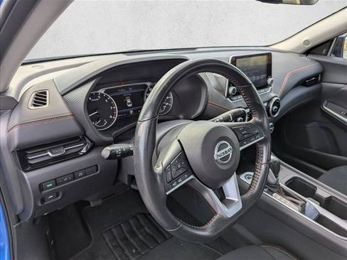 Used 2023 Nissan Sentra SR w/ Electronics Package FWD image 12