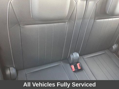 Used 2023 Volkswagen Tiguan SE R-Line image 15