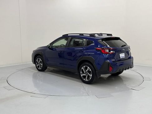 Used 2024 Subaru Crosstrek 2.0i Premium image 4