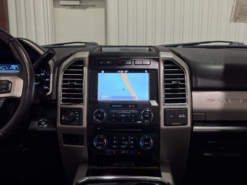 Used 2017 Ford F350 Lariat w/ Lariat Ultimate Package image 18