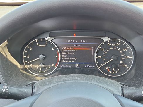 Used 2023 Nissan Altima 2.5 SV FWD image 21