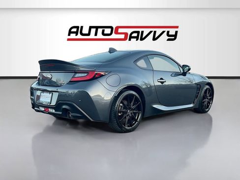 Used 2024 Toyota GR86 Premium image 7