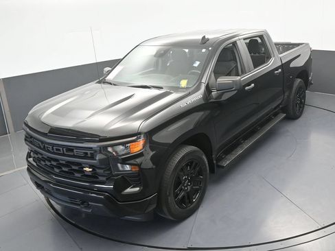 Used 2024 Chevrolet Silverado 1500 Custom RWD image 41