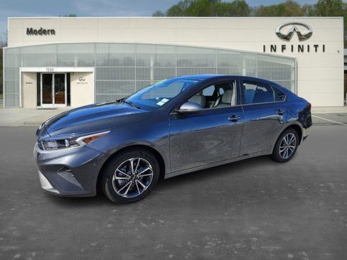Used 2023 Kia Forte LXS w/ LXS Technology Package image 1