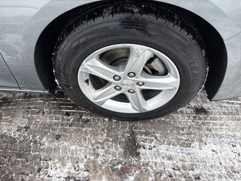 Used 2024 Chevrolet Malibu LT image 43