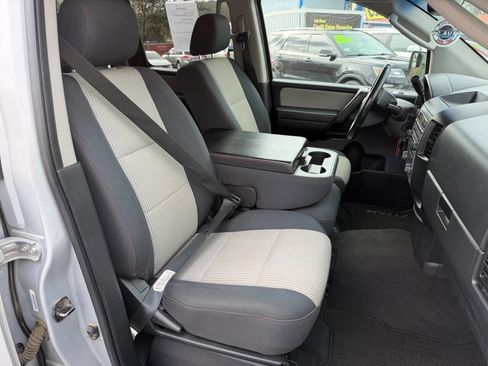 Used 2008 Nissan Titan PRO-4X image 31