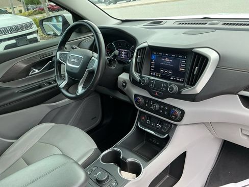 Used 2021 GMC Terrain SLT w/ Infotainment Package II FWD image 19