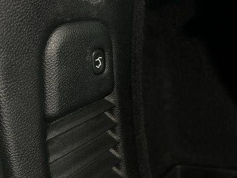 Used 2025 Dodge Durango GT w/ Blacktop Package image 31