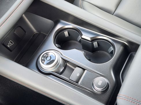 New 2026 Ford Explorer Active RWD image 16