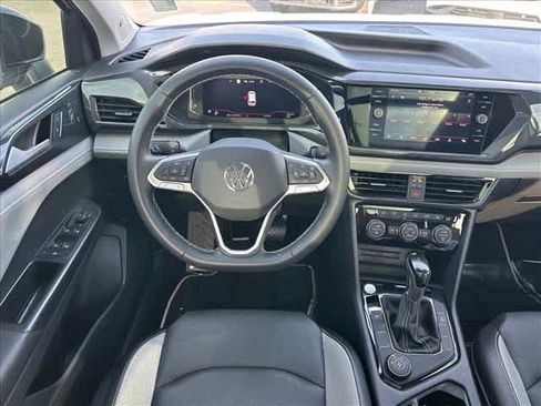 Used 2023 Volkswagen Taos SEL AWD/4WD image 10