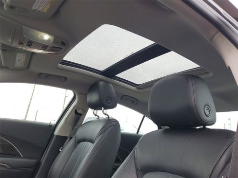 Used 2016 Buick LaCrosse Leather image 10