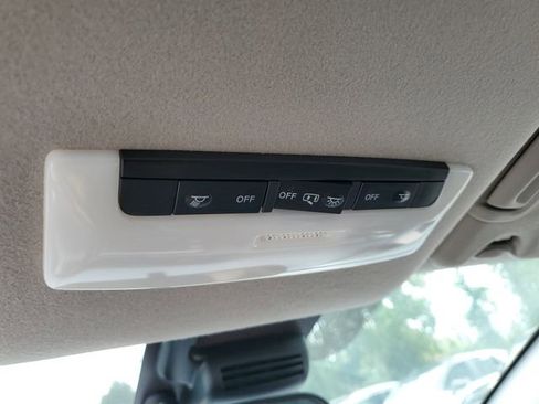 New 2025 Nissan Versa S w/ Trunk Package image 15