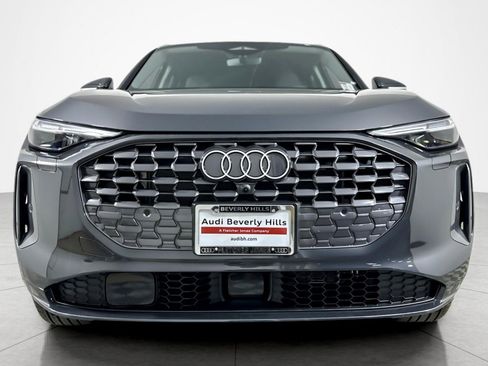 New 2025 Audi Q5 Premium Plus image 8