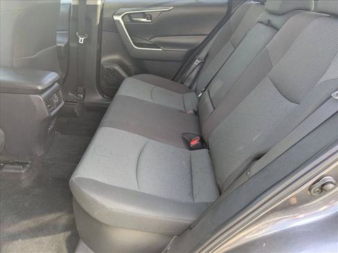 Used 2024 Toyota RAV4 XLE AWD/4WD image 17