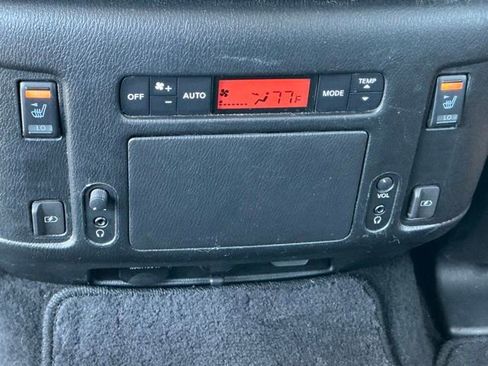 Used 2019 Nissan Armada Platinum w/ Captain's Chairs Package AWD/4WD image 19