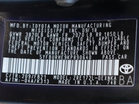 Used 2019 Toyota Corolla LE w/ Carpet Mat Package (TMS) FWD image 46