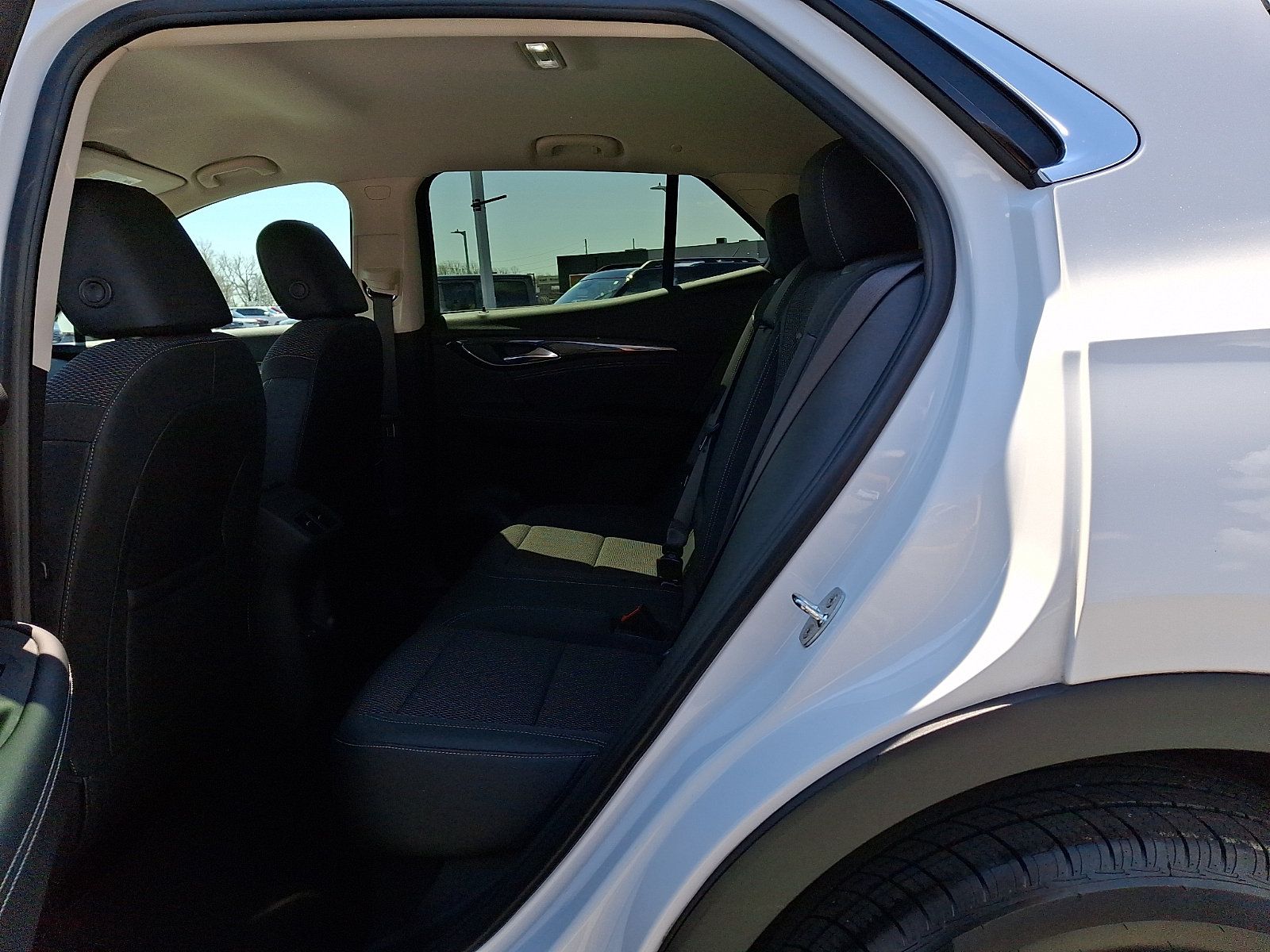 Certified 2022 Buick Envision Preferred FWD image 10