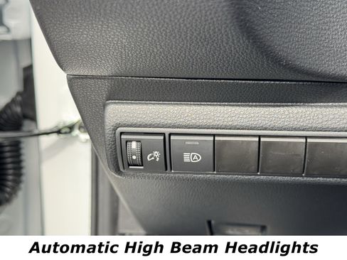 Used 2024 Toyota Corolla LE image 5