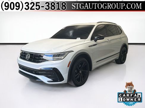 Used 2023 Volkswagen Tiguan SE R-Line FWD image 1