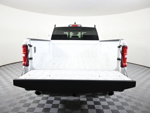 Used 2026 RAM 1500 Big Horn AWD/4WD image 6