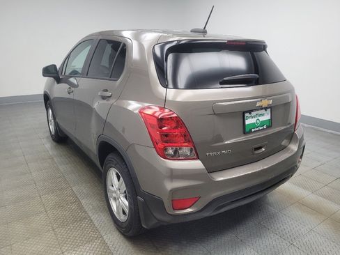 Used 2020 Chevrolet Trax LS w/ Tint and Cruise Package AWD/4WD image 5