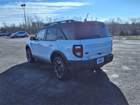 Used 2024 Ford Bronco Sport Outer Banks w/ Tech Package image 18