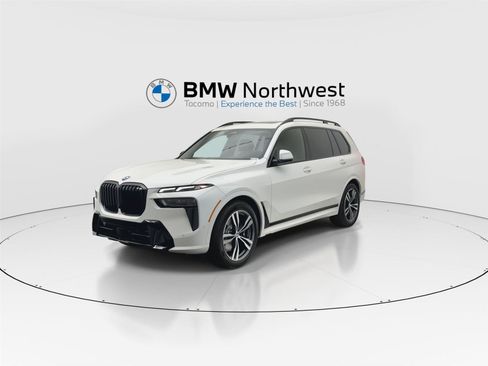 New 2027 BMW X7 xDrive40i w/ M Sport Package AWD/4WD image 9