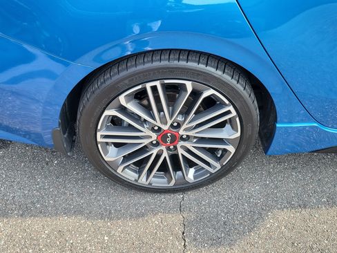 Used 2023 Kia Forte GT w/ GT2 Package FWD image 39