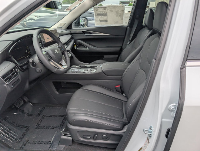 Used 2027 INFINITI QX60 Luxe w/ Cargo Package AWD/4WD image 13