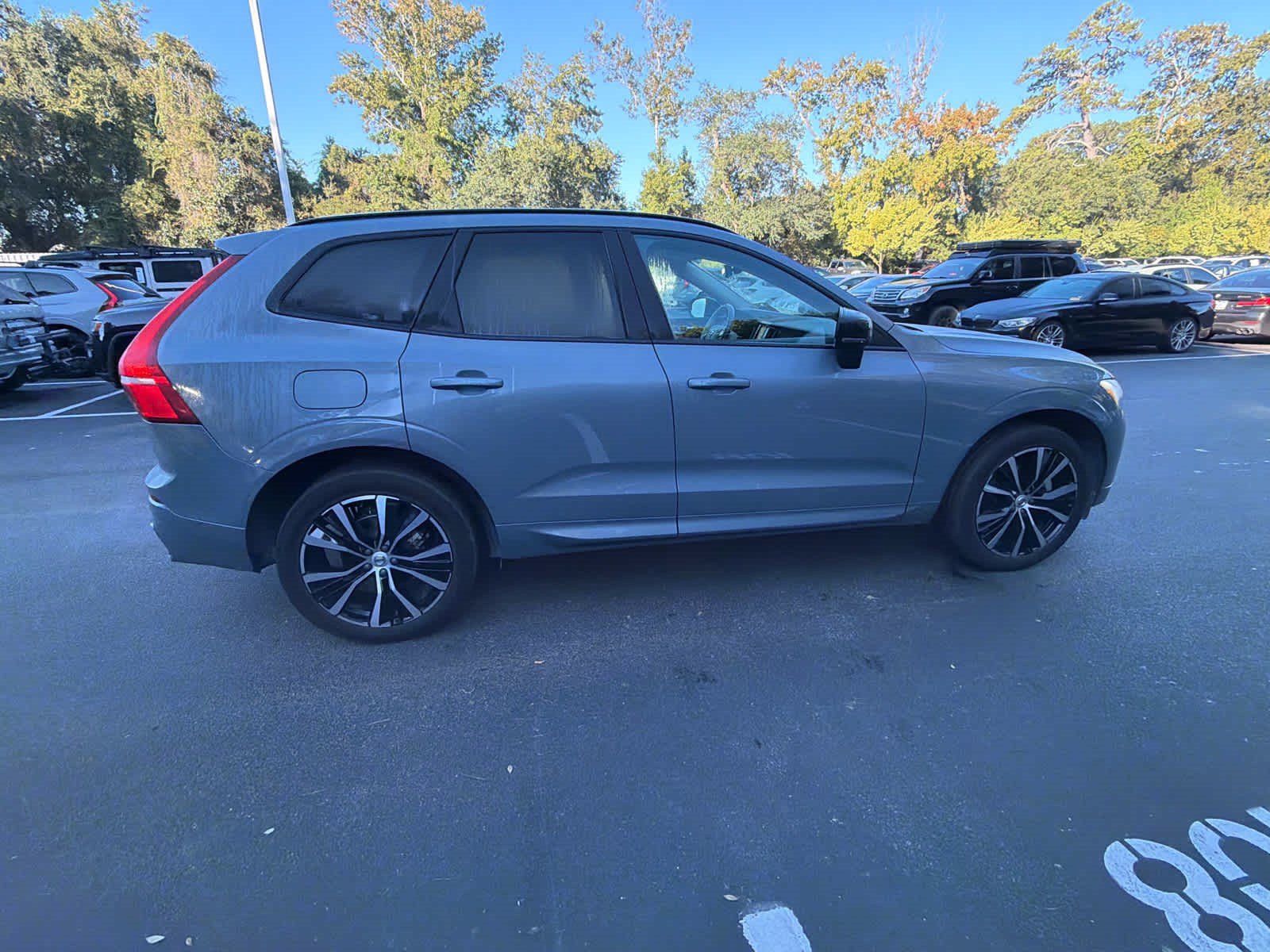 Certified 2024 Volvo XC60 B5 Plus w/ Protection Package AWD/4WD image 16