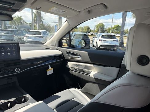 New 2026 Honda Prologue Touring image 11